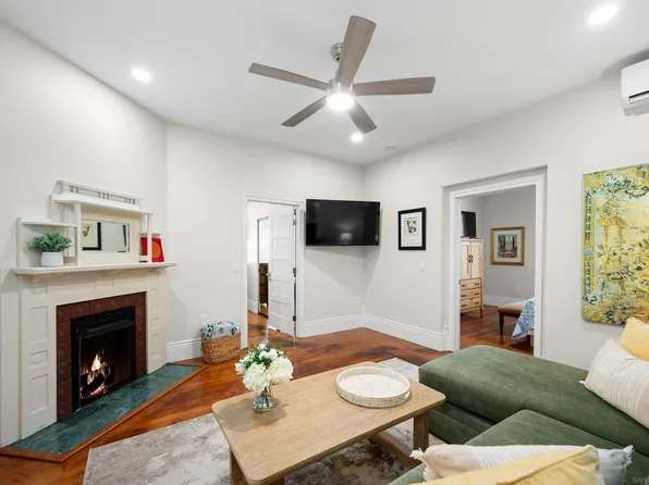 2251 Brant St, San Diego, CA 92101