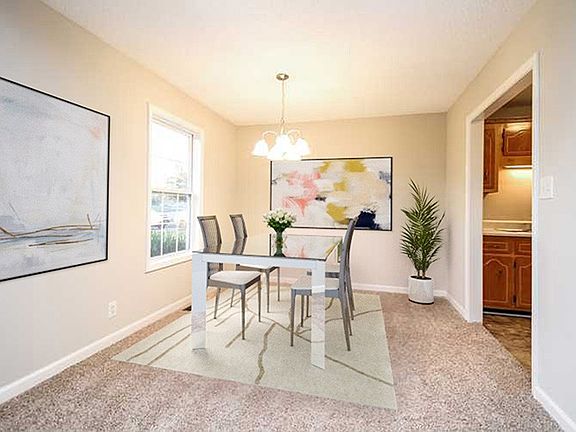 3rd image of 3867 Marla Cir