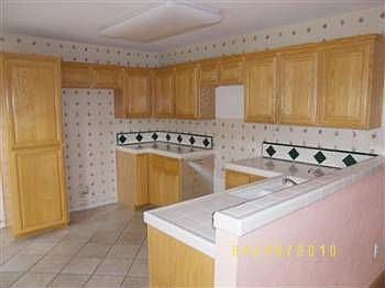 5th image of 13694 Rosewood St