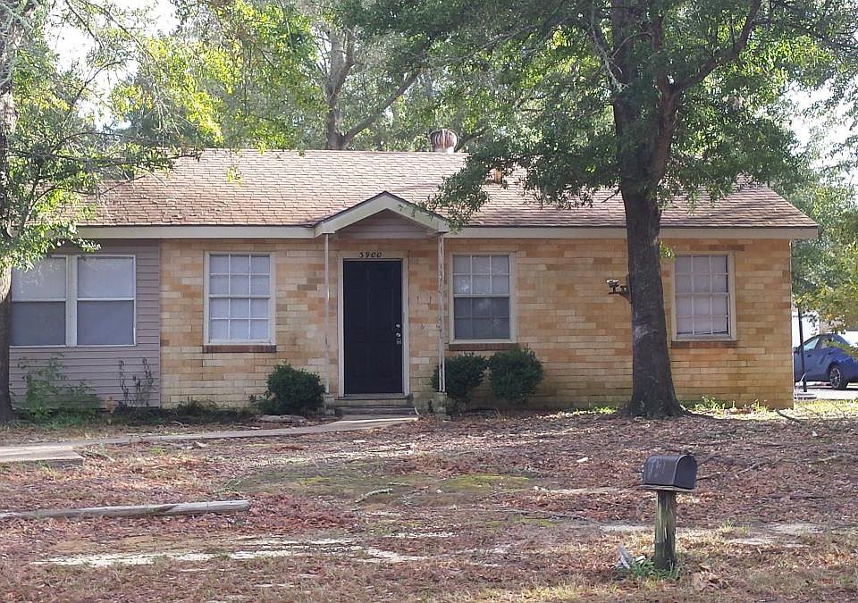 1st image of 3900 Park Blvd