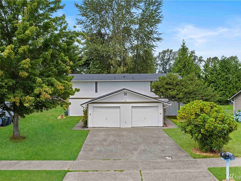 1st image of 1119-1121 12th Ave NW