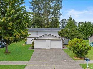 1119-1121 12th Ave NW, Puyallup, WA 98371