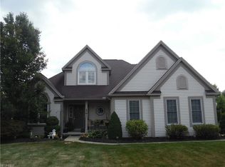 3298 Green Gate Cir, Ravenna, OH 44266