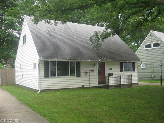 2nd image of 1887 Windsor St