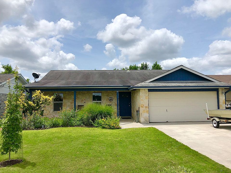 1st image of 115 Deer Creek Dr