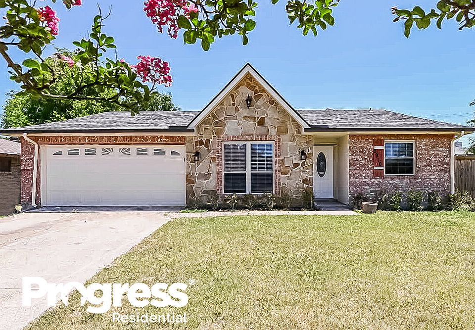 1st image of 2910 Pepperidge Dr