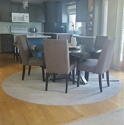 2nd image of 62 Sableridge Ct