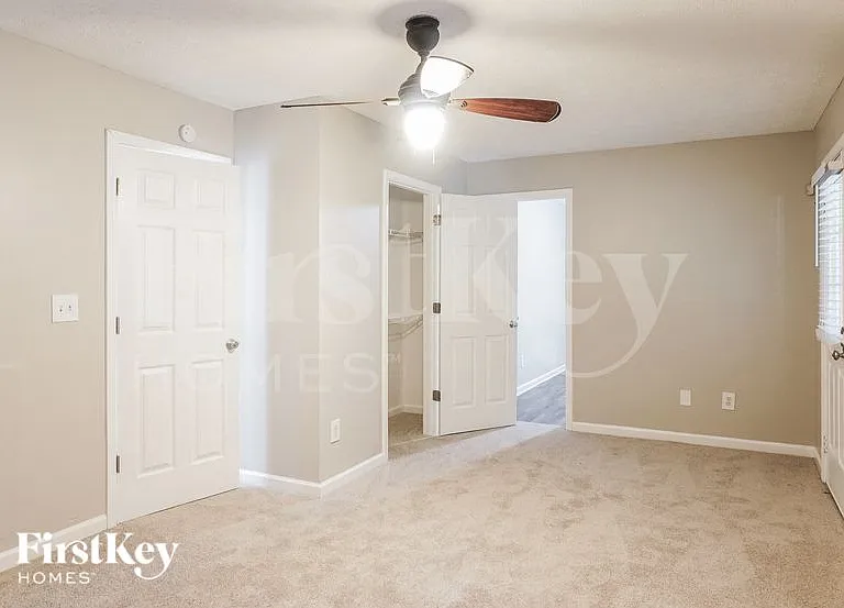 8439 Browns Mill Trce — Photo 6