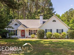 145 Riverside Dr, Sharpsburg, GA 30277