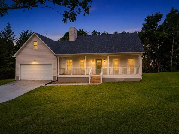 293 Peavine Way, Rock Spring, GA 30739