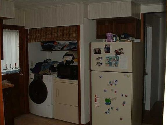 4th image of 20 Harbor View Ln