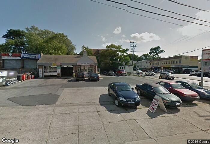 1st image of 2052 Victory Blvd