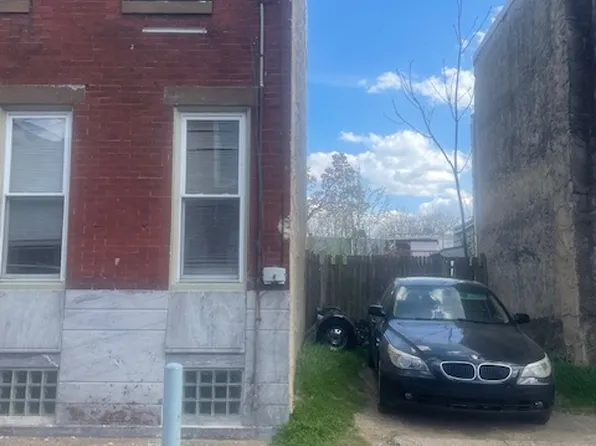 3043 Collins St, Philadelphia, PA 19134