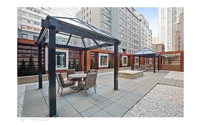 Sold by Douglas Elliman | media 29