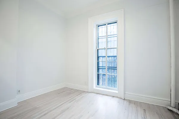 Rented by Nooklyn NYC LLC | media 15