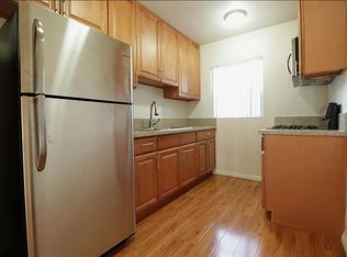 817 N Garfield Ave APT 3, Pasadena, CA 91104