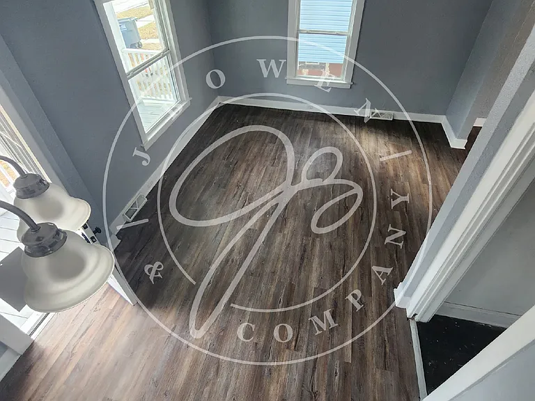 632 Nicholas St — Photo 14
