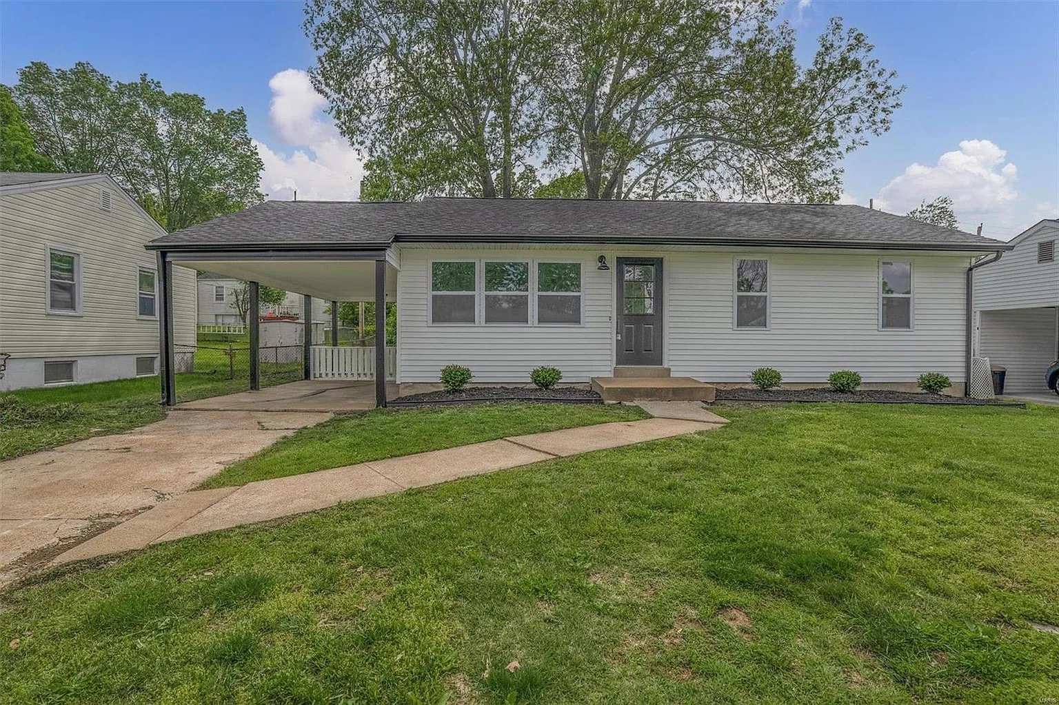 4008 Dolbil Dr photo 1