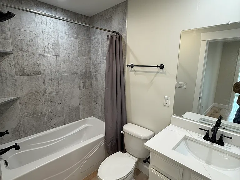 252 W Celtic Cir #1 — Photo 9