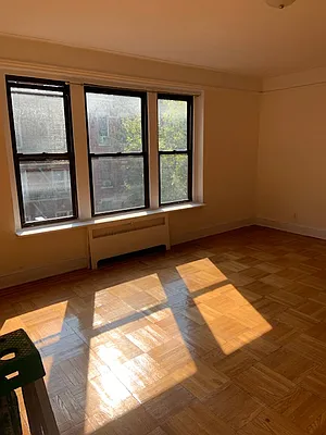 Rented by Corcoran | media 19