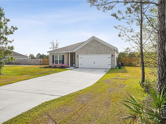 4th image of 1948 SE Arnold Drive