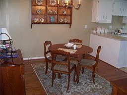 2nd image of 33 Channing Pl