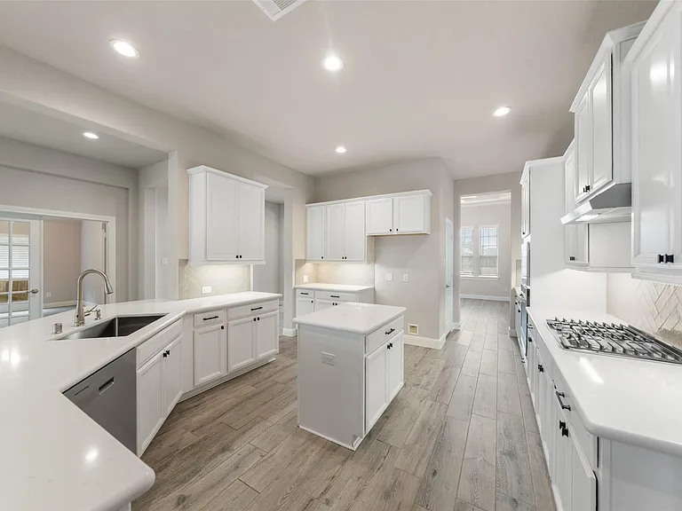 1524 N Blue Bonnet Ln — Photo 20