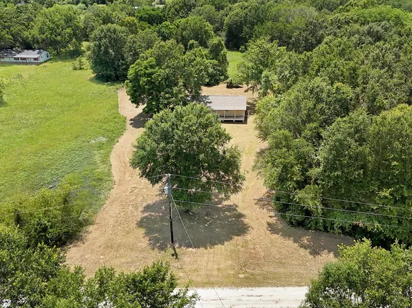 26417 Bedias Dr, Bedias, TX 77831