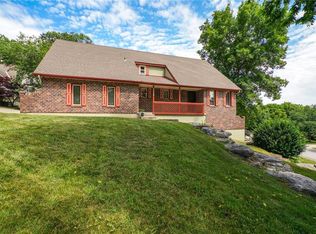 2608 S Cochise Ave, Independence, MO 64057