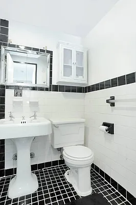 Rented by Town Residential | media 20