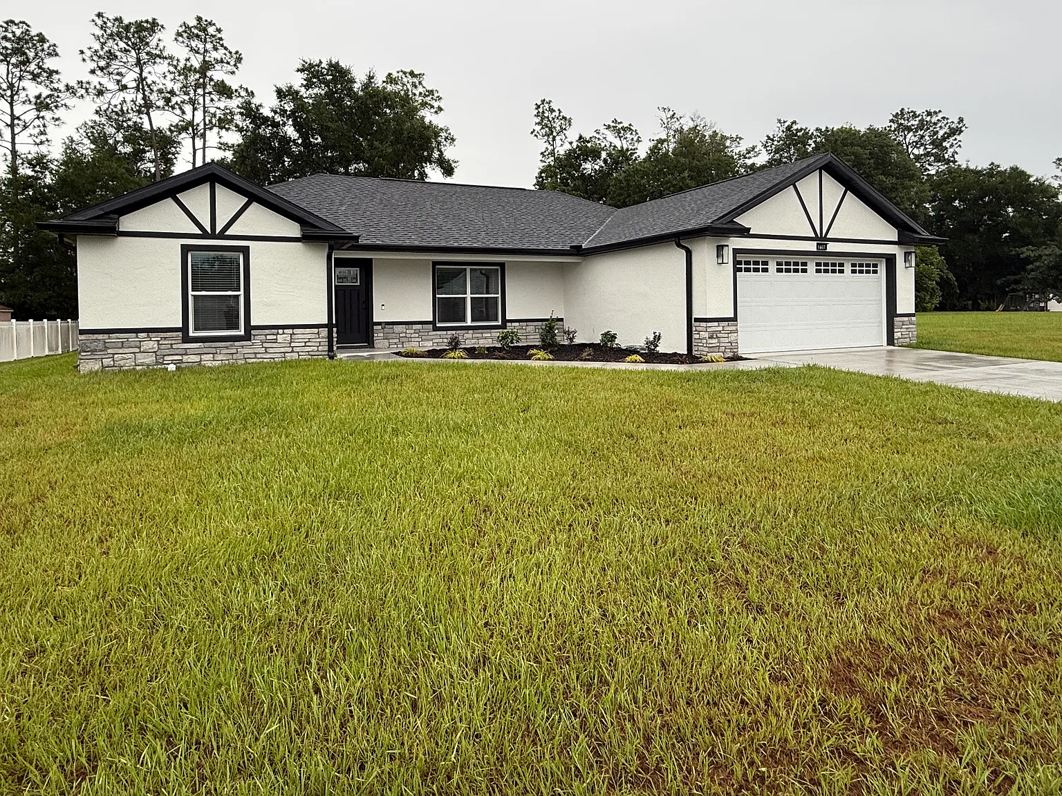 3 bed, 1658 sqft, $2,595 — Photo 4