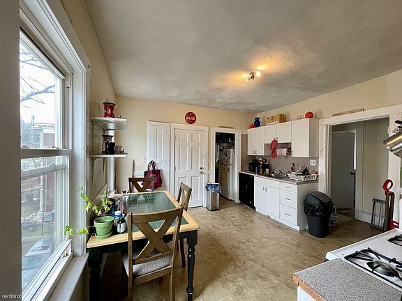 landlord_unit_photo_65859591_1