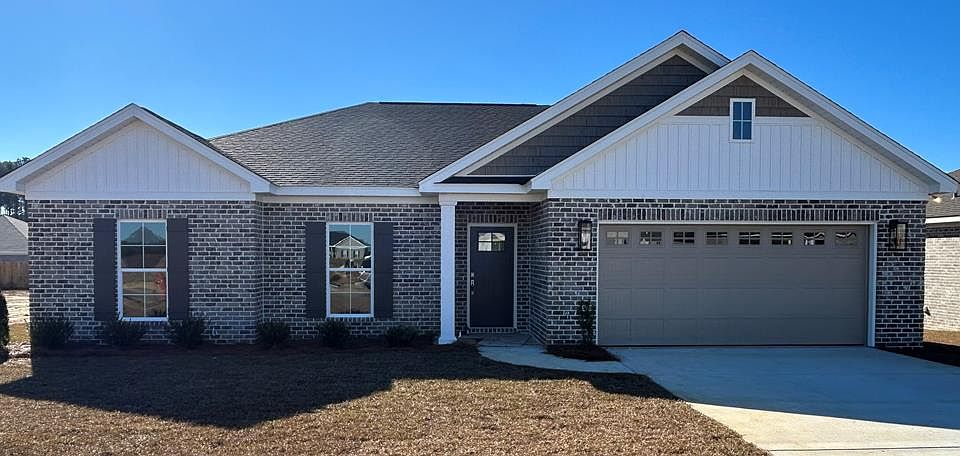 1st image of 123 Edgewood Trl