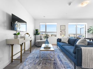 100 Manett Cres #215, Brampton, ON L6X 4X4