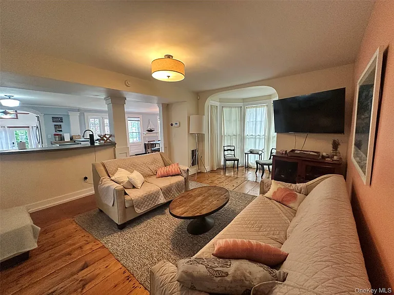 744 Main St #1 — Photo 14