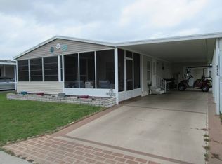 5935 Utopia Dr, Zephyrhills, FL 33540