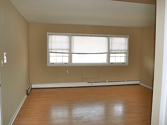 5th image of 4337 Prescott Ave APT 1C