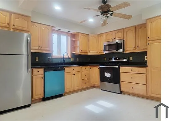 28 Right Wing Dr — Photo 10