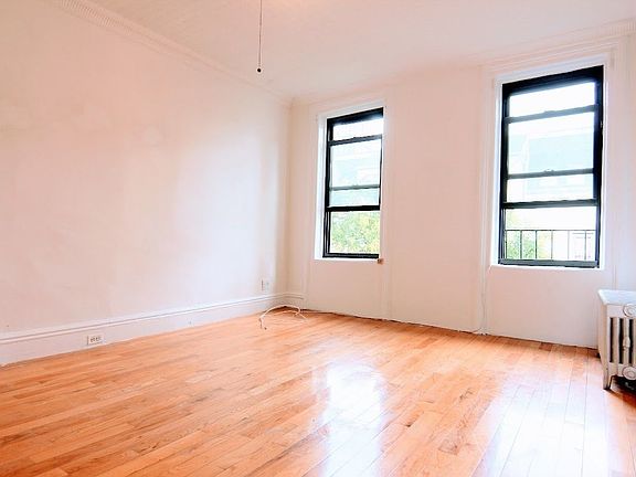 2nd image of 323 E 88th St APT 19