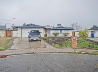 5512 Le Conte Ave, Bakersfield, CA