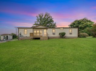 164 Tabernacle Rd, Penhook, VA 24137