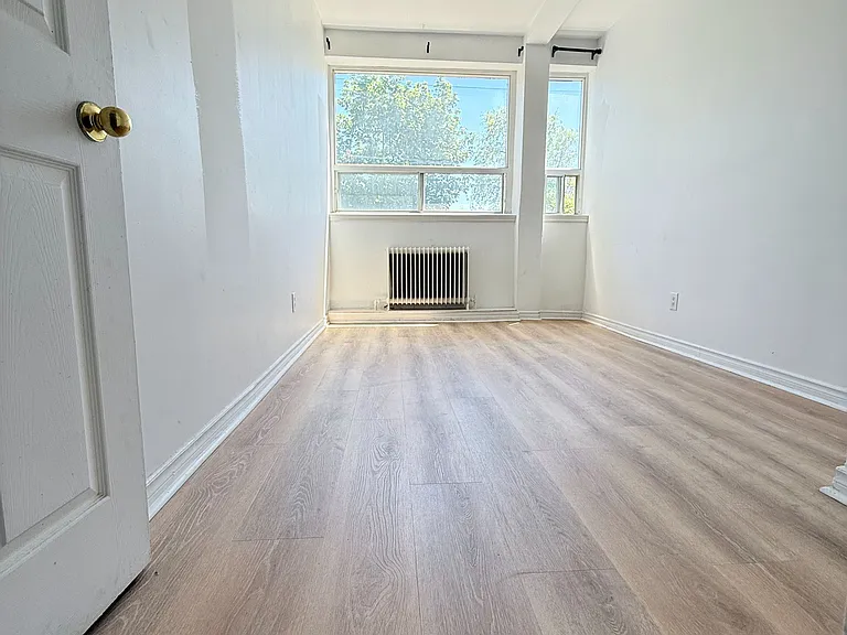 2881 Lawrence Ave E #3 — Photo 6