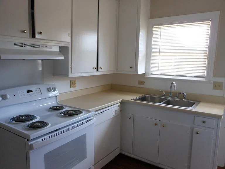 743 Wood Rd — Photo 2