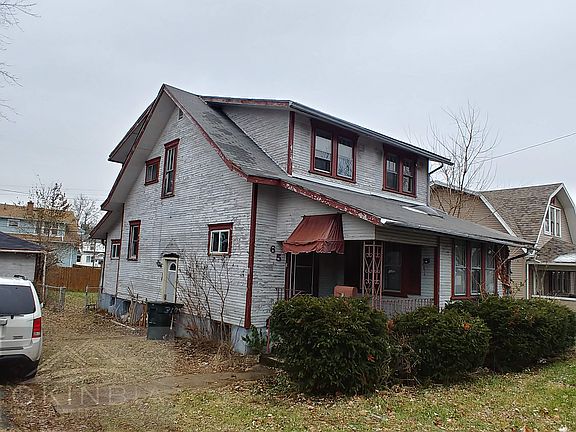3rd image of 65 Sandhurst Dr