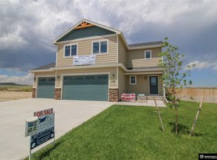 6672 Rogue River Rd, Casper, WY 82604
