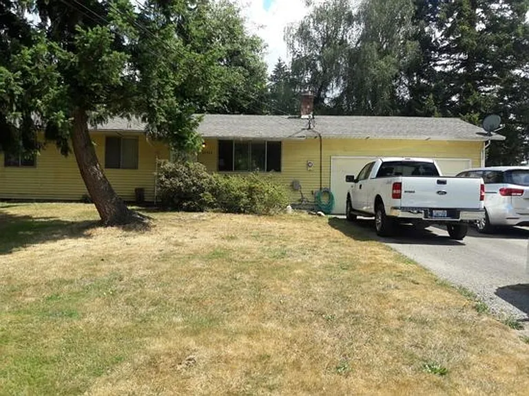 20523 53rd Ave W — Photo 1