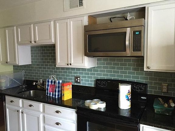 3rd image of 4212 La Palma Ct