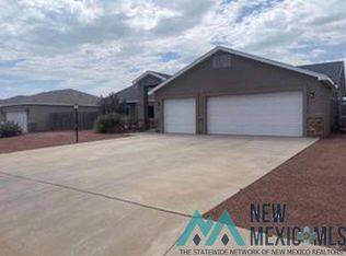 1712 College Park Dr, Clovis, NM 88101