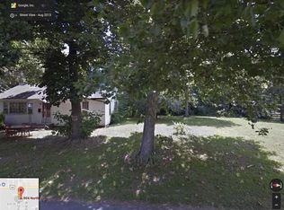 904 N 2nd St, Augusta, AR 72006