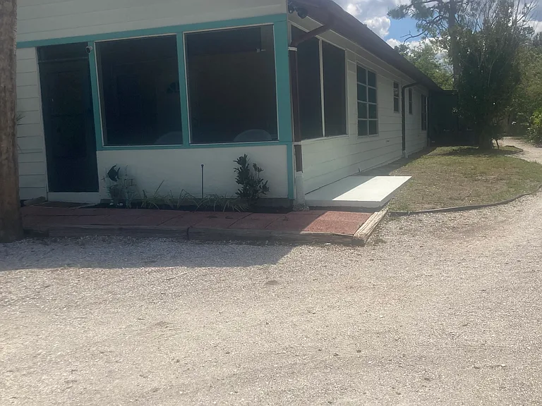 143 Cedar St — Photo 14